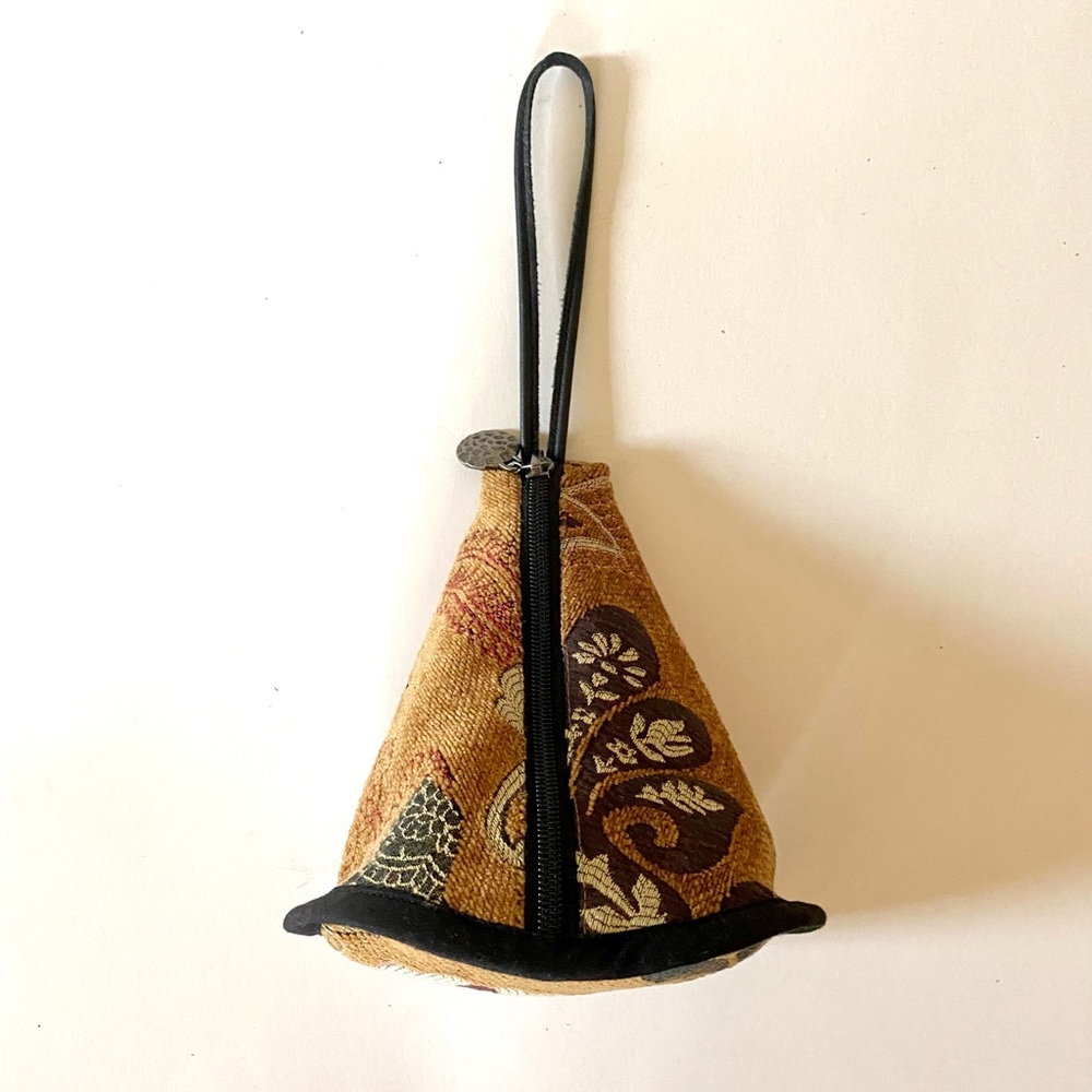 Trimdin Floral Embroidered Small Purse
